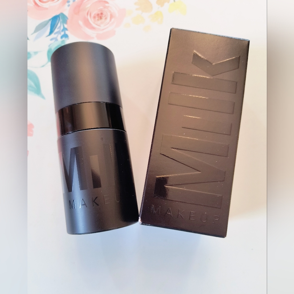 Milk Makeup Pore Eclipse Matte Setting Spray